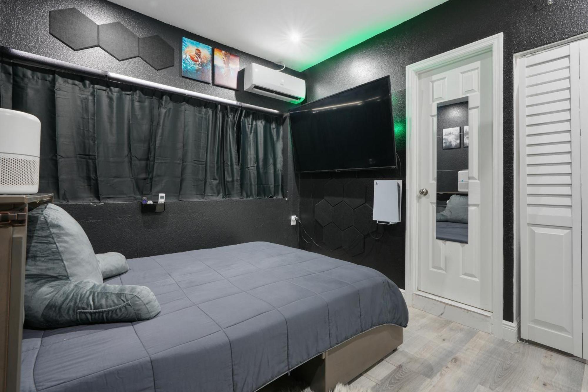 Modern Suite A Creator'S Dream แทมปา ภายนอก รูปภาพ